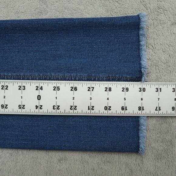 VIGOSS Jeans Women's Size 26 Blue Mid-Rise Marley Crop Boot Denim 30" Inseam - Picture 5 of 16